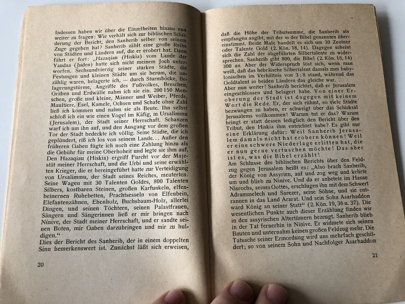 Die Bibel und das alten Assyrien / The Bible and the old Assyrians in German language / Matthias Schulz / Historical and Archeological Comparison / Evangelische Verlagsanstalt Berlin / Paperback, 1964