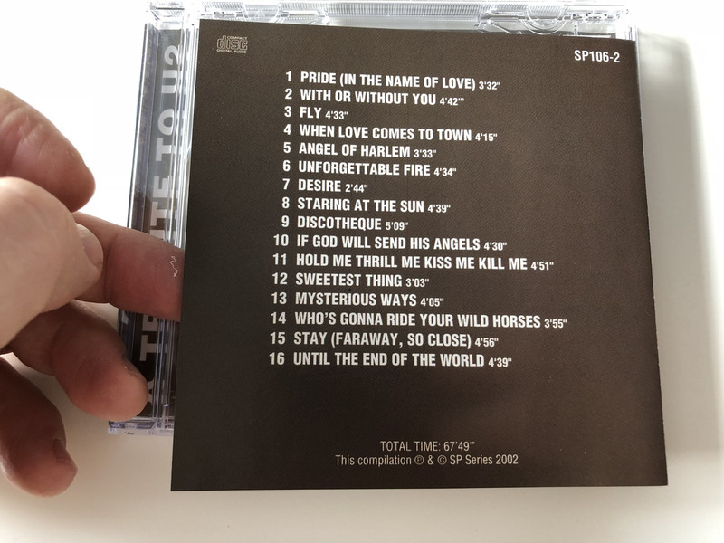  A Tribute to The very Best Of U2 / Performed by 4Peace / Audio CD 2002 / Features: Desire Angel of Harlem, With Or Without You Pride (In The Name Of Love) and many more U2 hits (5706238314876)