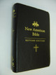 New American Bible – Revised Edition (NABRE) / Black Vinyl with Golden Edges / Translated from Original Languages with Critical Use of All Ancient Sources / NABRE 055 GE