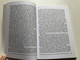 Ne szeressétek a világot + Szellemi ismeret by Watchman Nee Love Not the World + Spiritual Knowledge / The book contains the author's series on the world. He deals with the impact of the spiritual world on Christians and vice versa… ( 9639434620)