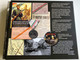 Remény és Pokol 1956 / Hope & Hell 1956 / Kézzelfogható Hadtörténelem / With contemporary document samples / Documentary film DVDs / Audio CD with songs from 1956 / HM Zrínyi 2016 (9789633277102)