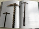 Hárman sem birnátok súlyos buzogányát... by Kovács S. Tibor / Válogatás a Magyar Nemzeti Múzeum sújtófegyvereiből / A Selection of striking weapons of the Hungarian National Museum / Martin Opitz 2019 / Hardcover (9789639987487)