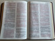 Szent Biblia / Hungarian Holy Bible with words of Jesus in RED /Leather bound Burgundy Cover, Golden edges, 2 bookmark ribbons / Bőrkötés, Bordó színű / Jézus szavai piros kiemeléssel / Patmos Records 2017 9786155526619