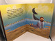 Jonas - Portuguese language Bible Puzzle book / Contm 4 quebra-cabecas para voce se divertir / Ciranda Cultural 2013 / Board book (9788538044024)