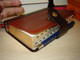 Small Chinese Bible with Pen, Golden Edges and Thumb Index, Maps / Small size 145 X 99