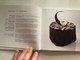 Simple et Rapide Gateaux Hongrois / French edition of Easy and Quick Hungarian Cakes / Hungarian Cakes - Easy and Quick by Kolozsvári Ildikó, Hajni István / Hardcover / CasteloArt Publishing 2013 / Egyszerű és gyors magyar édességek (9786155148408)