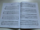 Violoncello Music 2, Easy concert pieces in first position / Edited by Lengyel Endre, Pejtsik Árpád / Editio Musica Budapest Zeneműkiadó / 1973 / Gordonkamuzsika 2 Könnyű előadási darabok első fekvésben / Közreadta Lengyel Endre, Pejtsik Árpád (9790080067482)