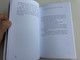One Minute Stories by István Örkény / Egyperces Novellák Angol nyelven válogatás / Selected and Translated by Judith Sollosy / Corvina 2019 / Paperback (9789631361124)