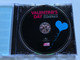 Valentine's Day (Original Motion Picture Soundtrack) - Includes Two New Songs From Taylor Swift & Jewel / Willie Nelson, Joss Stone, Nat King Cole, Jools Holland & Jamiroquai / Universal Music Group International Audio CD 2010 / 602527327341
