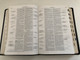 La Sacra Bibbia versione da Studio La nuova Thompson - The Holy BIBLEwith study apparatus by F. C. THOMPSON / New Revised 2006 / Original and complete system designed by prof. FC Thompson for the study of the Holy Scriptures (9782608344694)