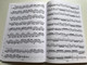 Gordonkaiskola II - A játéktechnika fejlesztése(Cello Tutorial Gordon school II - Development of game technique) / A játéktechnika fejlesztése / Two languages: Hungarian, English / Publisher: 2004 Rodigy & Co./Budapest (9790801653352)