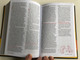Czech-English Bilingual New Testament / Nový Zákon – New Testament / Slovo na cestu – New Living Translation NLT / Česká biblicka společnost 2016 (9788075450258)