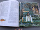 Slovak - Romani Childrens Bible Bilingual / With God on the Road Regina Schindlerova 
