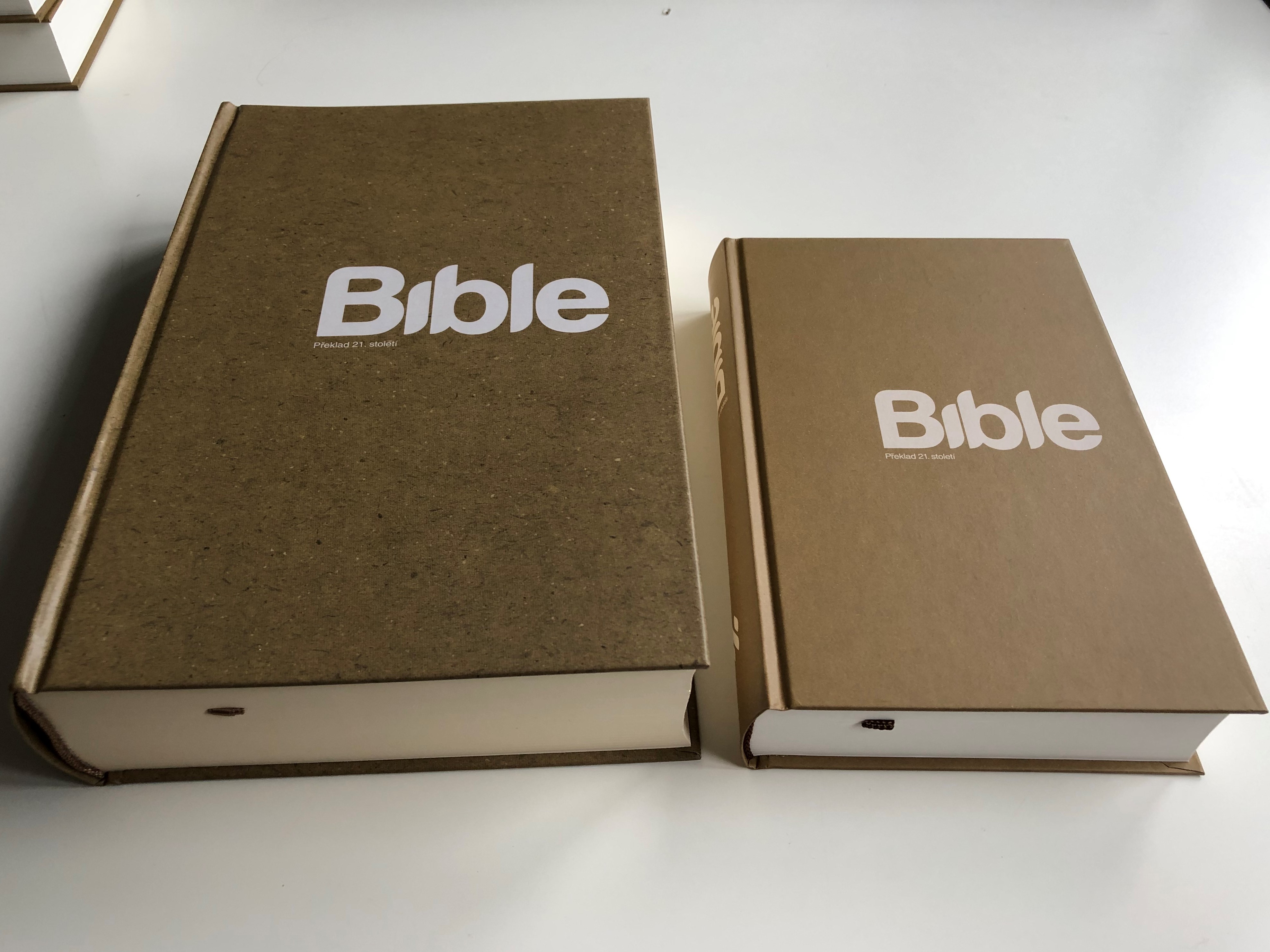 czech-large-print-bible-xl-bible21-2.jpg