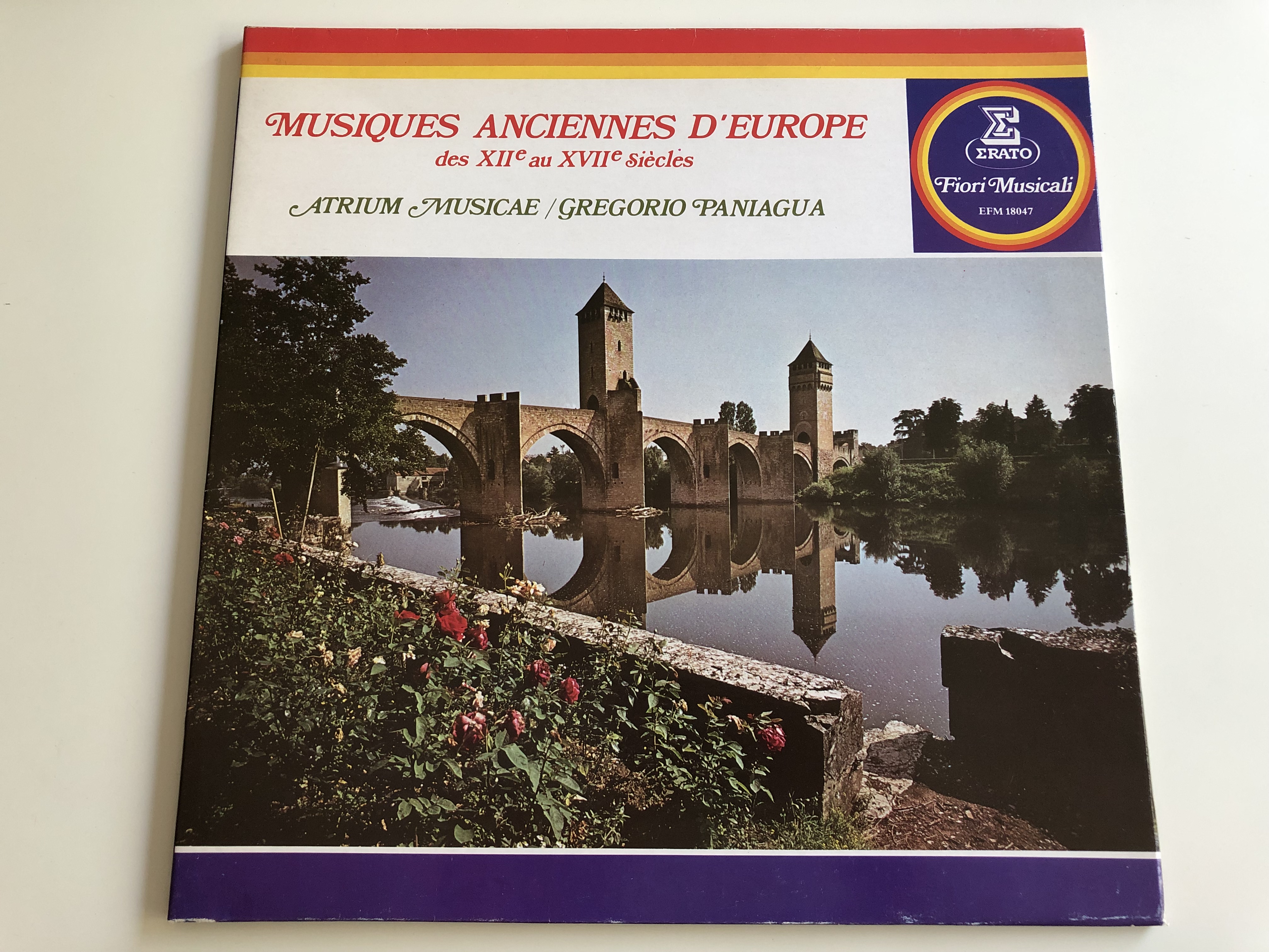 musiques-anciennes-d-europe-des-xiie-au-xviie-si-cles-atrium-musicae-gregorio-paniagua-erato-lp-stereo-efm-18047-1-.jpg