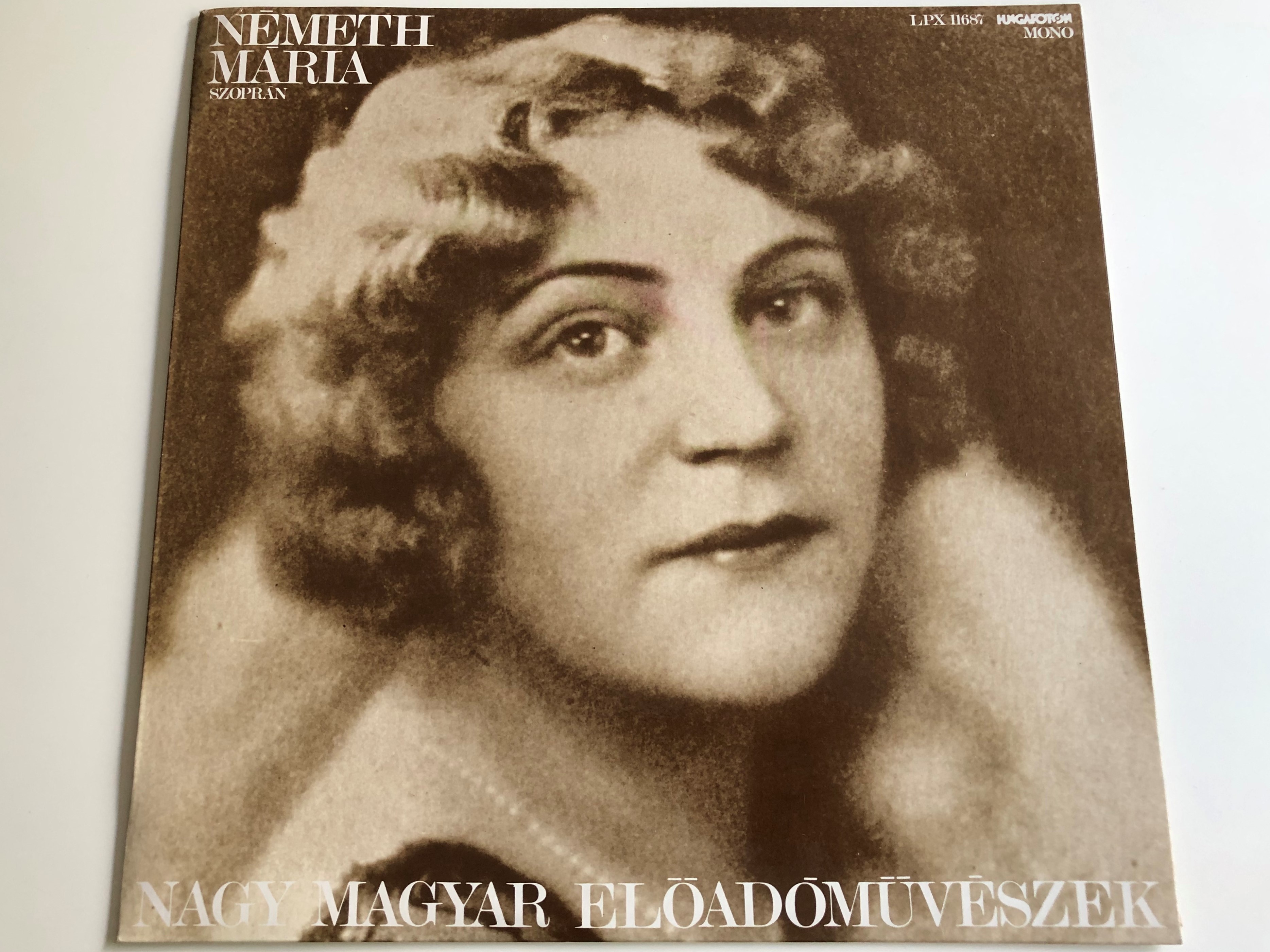 n-meth-m-ria-szopr-n-nagy-magyar-el-ad-m-v-szek-verdi-wagner-mozart-oberon-goldmark-hungaroton-1978-lpx-11687-mono-1-.jpg