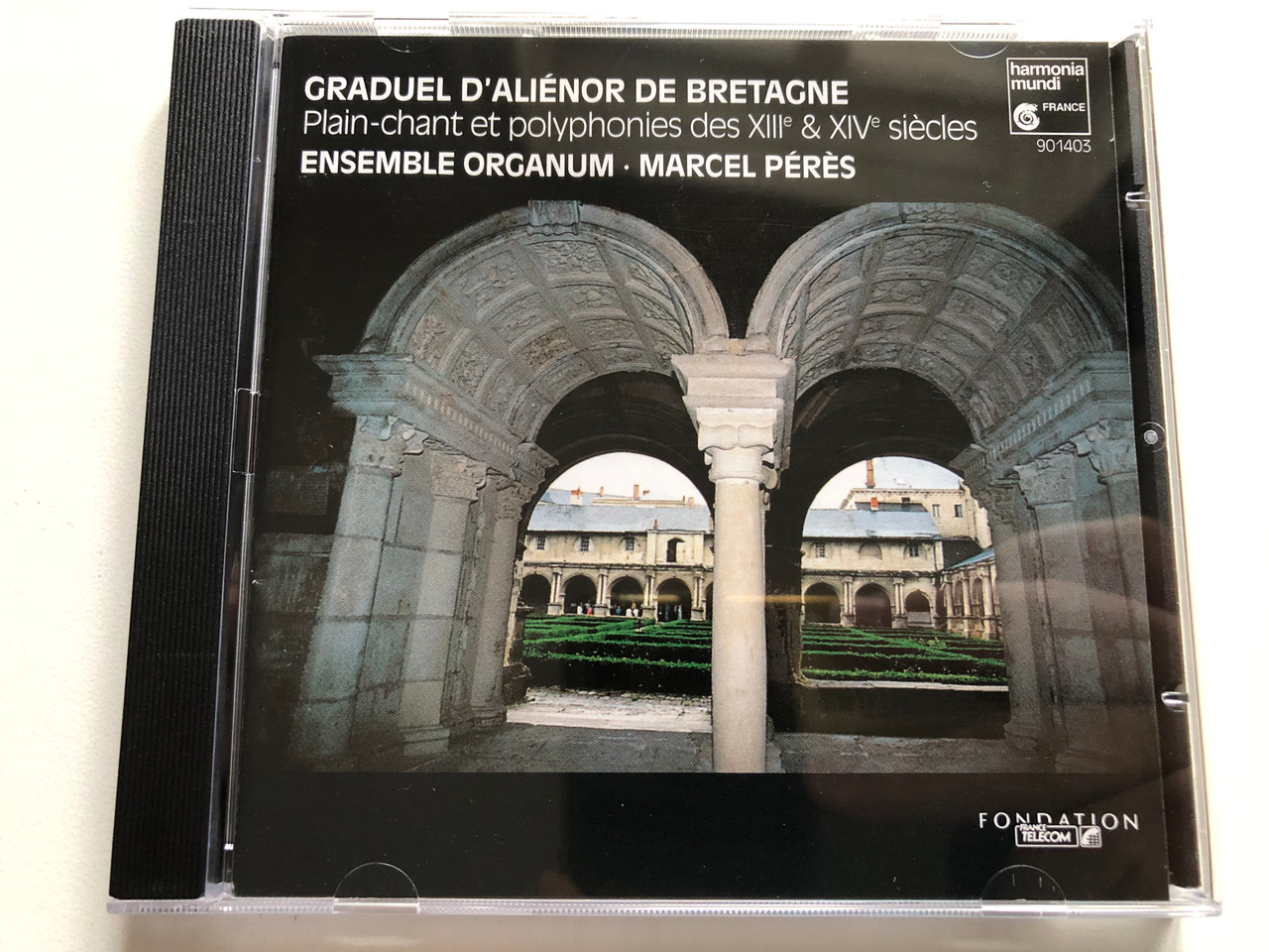 https://cdn11.bigcommerce.com/s-62bdpkt7pb/products/0/images/315900/Graduel_DAlinor_De_Bretagne_Plain-Chant_Et_Polyphonies_Des_XIII_XIV_Sicles_-_Ensemble_Organum_Marcel_Prs_Harmonia_Mundi_France_Audio_CD_1993_HMC_901403_1__17919.1702281472.1280.1280.JPG?c=2