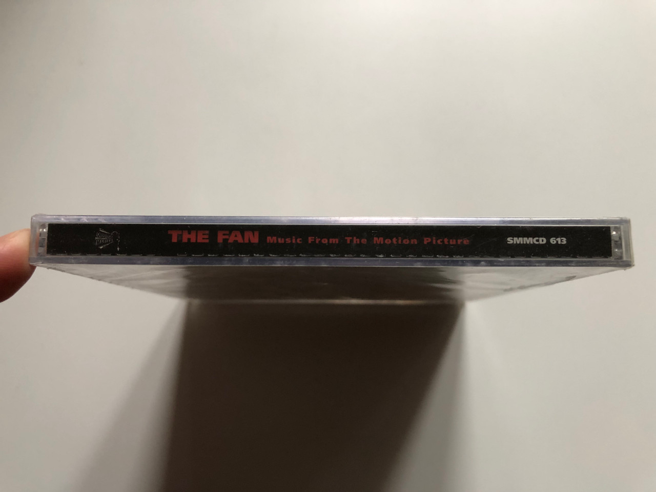 https://cdn11.bigcommerce.com/s-62bdpkt7pb/products/0/images/316775/De_Niro_Snipes_The_Fan_Music_From_The_Motion_Picture_TVT_Soundtrax_Audio_CD_1996_SMMCD_613_3__47627.1702919040.1280.1280.JPG?c=2