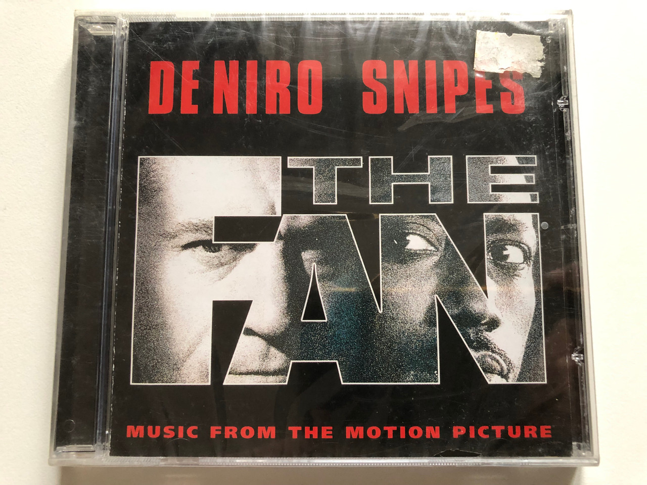 https://cdn11.bigcommerce.com/s-62bdpkt7pb/products/0/images/316777/De_Niro_Snipes_The_Fan_Music_From_The_Motion_Picture_TVT_Soundtrax_Audio_CD_1996_SMMCD_613_1__15256.1702919052.1280.1280.JPG?c=2