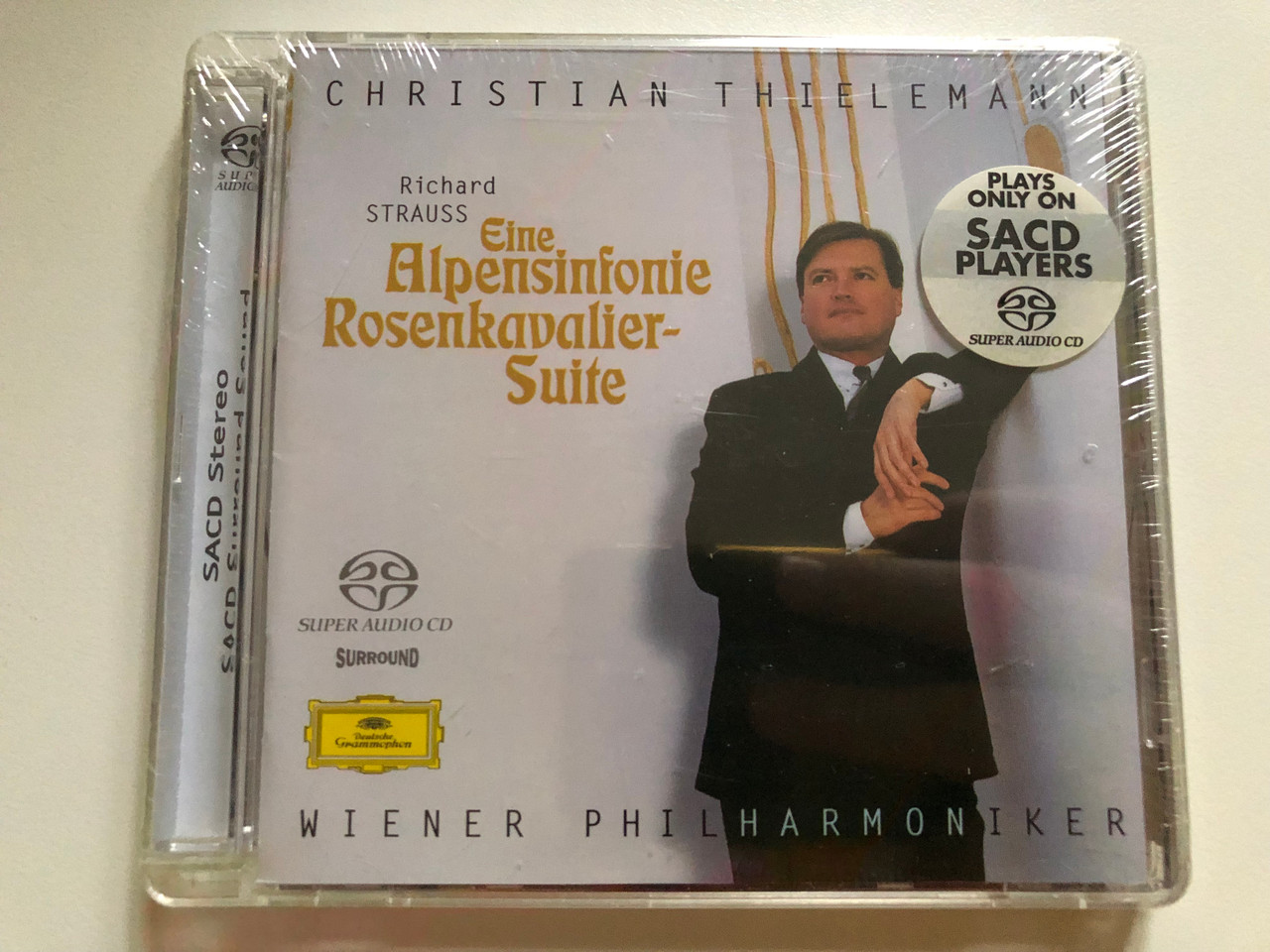 https://cdn11.bigcommerce.com/s-62bdpkt7pb/products/0/images/318169/Richard_Strauss_Eine_Alpensinfonie_Op._64_Rosenkavalier-Suite_-_Christian_Thielemann_Wiener_Philharmoniker_Deutsche_Grammophon_Hybrid_Disc_2003_471_636-2_1__15164.1703661366.1280.1280.JPG?c=2