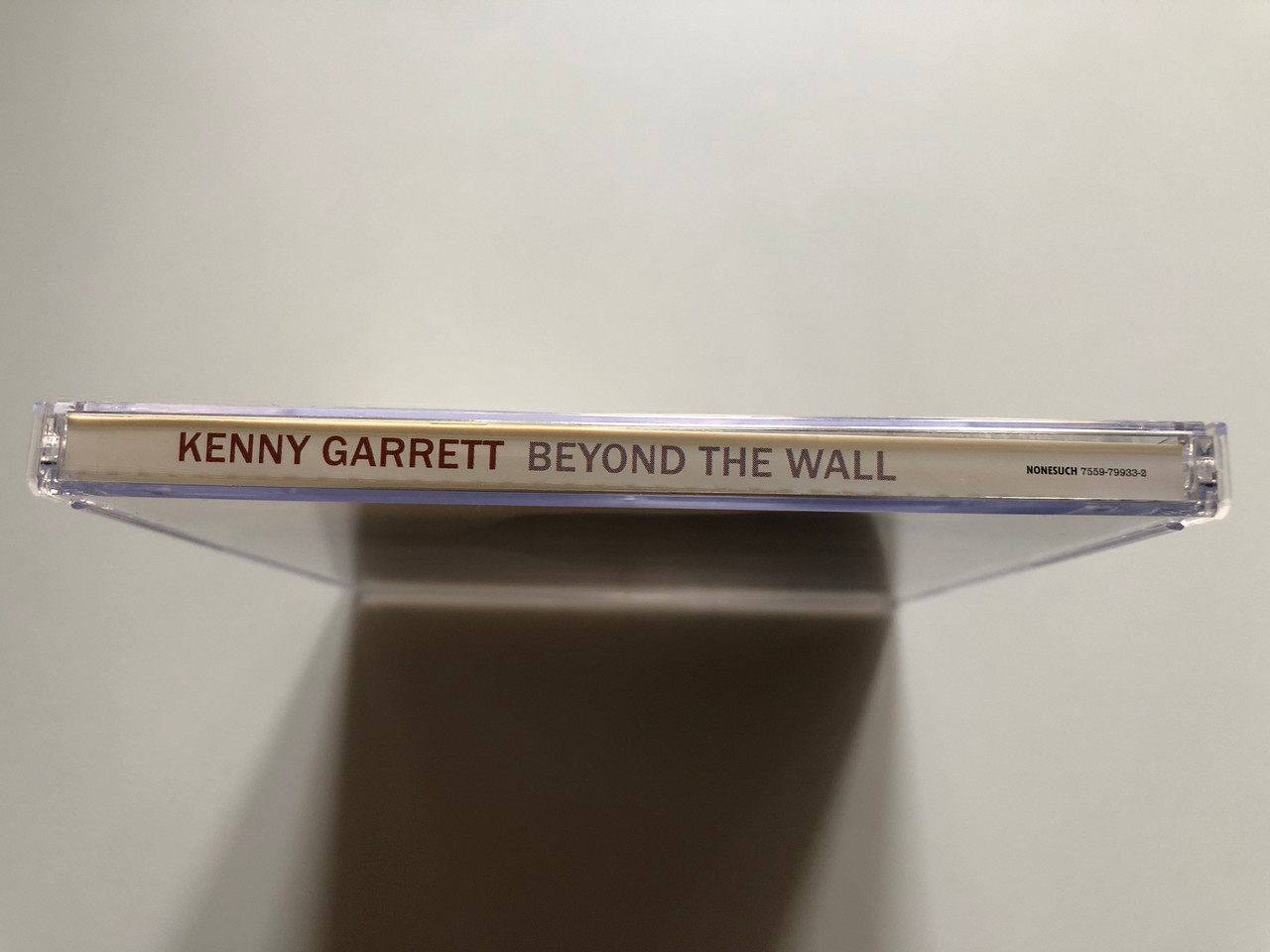 https://cdn11.bigcommerce.com/s-62bdpkt7pb/products/0/images/319309/Kenny_Garrett_Beyond_The_Wall_Nonesuch_Audio_CD_2006_7559-79933-2_3__75228.1703864129.1280.1280.JPG?c=2