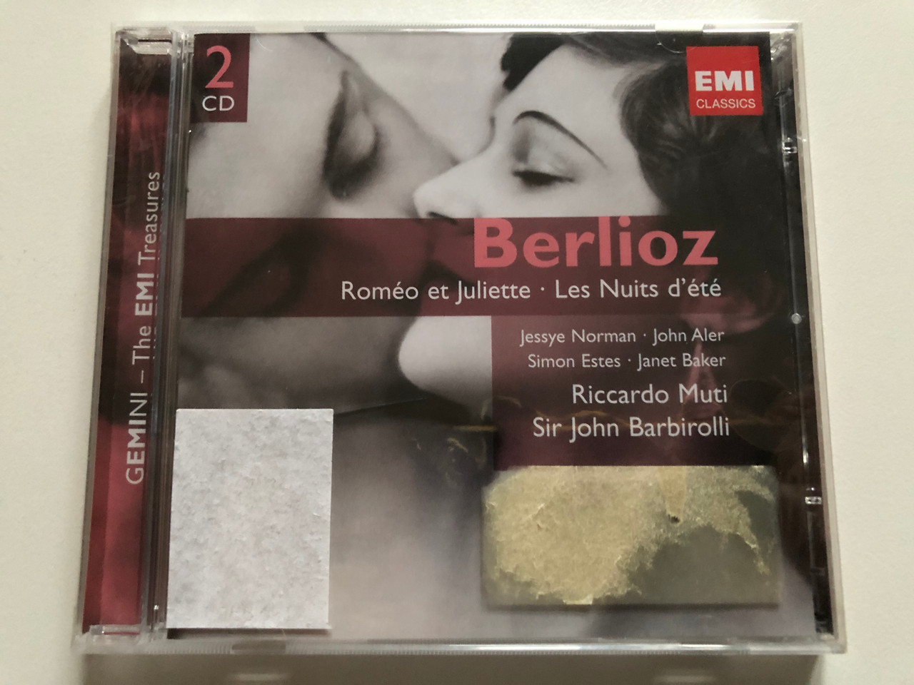 https://cdn11.bigcommerce.com/s-62bdpkt7pb/products/0/images/319523/Berlioz_Romo_Et_Juliette_Les_Nuits_Dt_-_Jessye_Norman_John_Aler_Simon_Estes_Janet_Baker_Riccardo_Muti_Sir_John_Barbirolli_Gemini_-_The_EMI_Treasures_EMI_Classics_2x_Audio_CD_1998_1__32348.1704122312.1280.1280.JPG?c=2