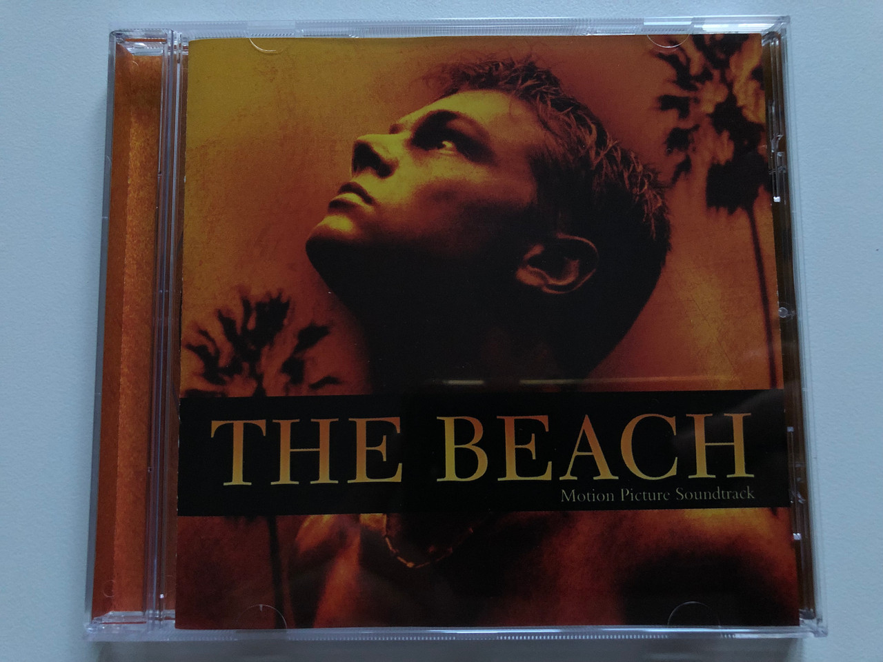 https://cdn11.bigcommerce.com/s-62bdpkt7pb/products/0/images/319743/The_Beach_Motion_Picture_Soundtrack_London_Records_Audio_CD_2000_4344_31079_2_1__39779.1704234806.1280.1280.JPG?c=2