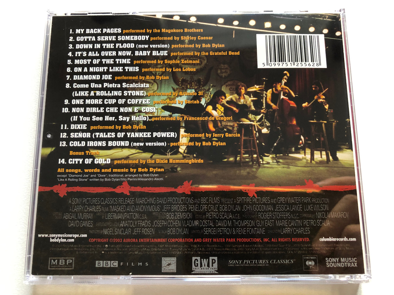 https://cdn11.bigcommerce.com/s-62bdpkt7pb/products/0/images/321006/Masked_And_Anonymous_Music_From_The_Motion_Picture_Columbia_Audio_CD_2003_COL_512556_2_2__98783.1704867196.1280.1280.JPG?c=2