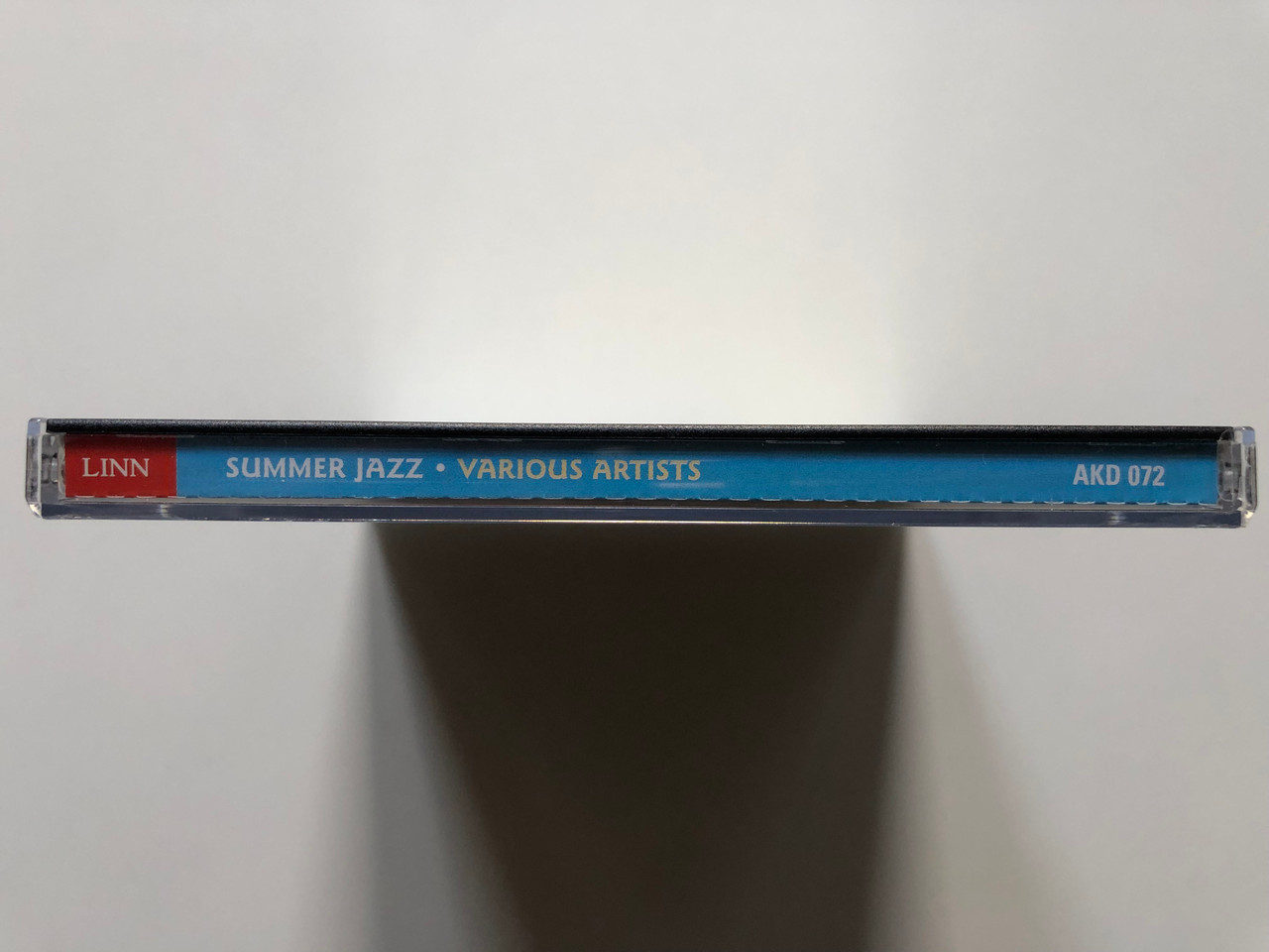 https://cdn11.bigcommerce.com/s-62bdpkt7pb/products/0/images/322404/Summer_Jazz_-_Hue_Cry_Claire_Martin_Martin_Taylor_Tommy_Smith_Carol_Kidd_Perfect_Houseplants_Linn_Records_Audio_CD_1997_AKD_072_3__93190.1706176755.1280.1280.JPG?c=2
