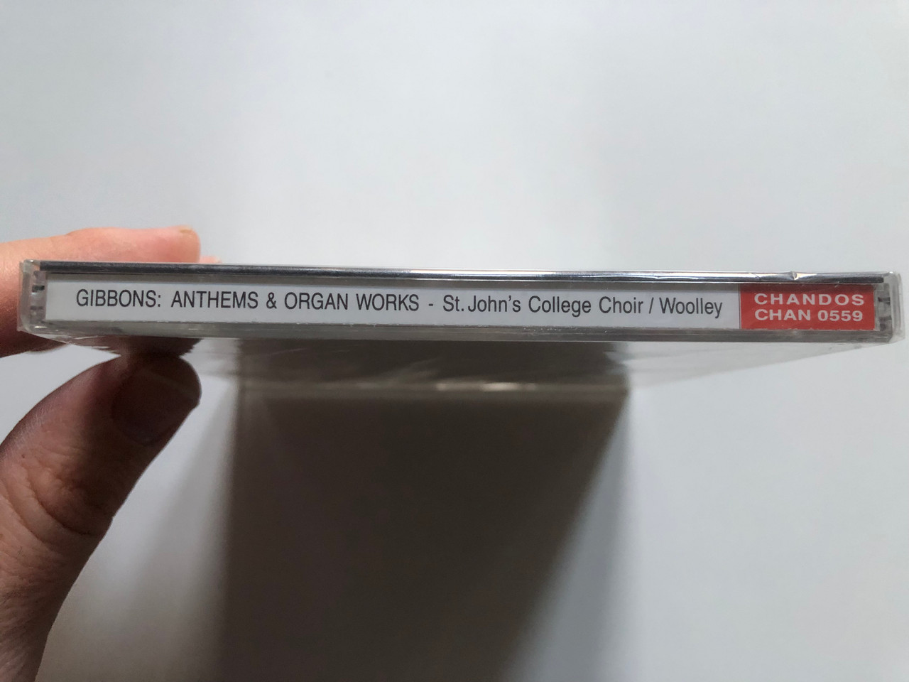 https://cdn11.bigcommerce.com/s-62bdpkt7pb/products/0/images/324895/Gibbons_Anthems_Complete_Organ_Works_-_Choir_Of_St._Johns_College_Cambridge_Christopher_Robinson_conductor_Robert_Woolley_at_the_Dallam_organ_Ploujean_Chandos_Early_Music_Chaconn_3__21818.1708336356.1280.1280.JPG?c=2