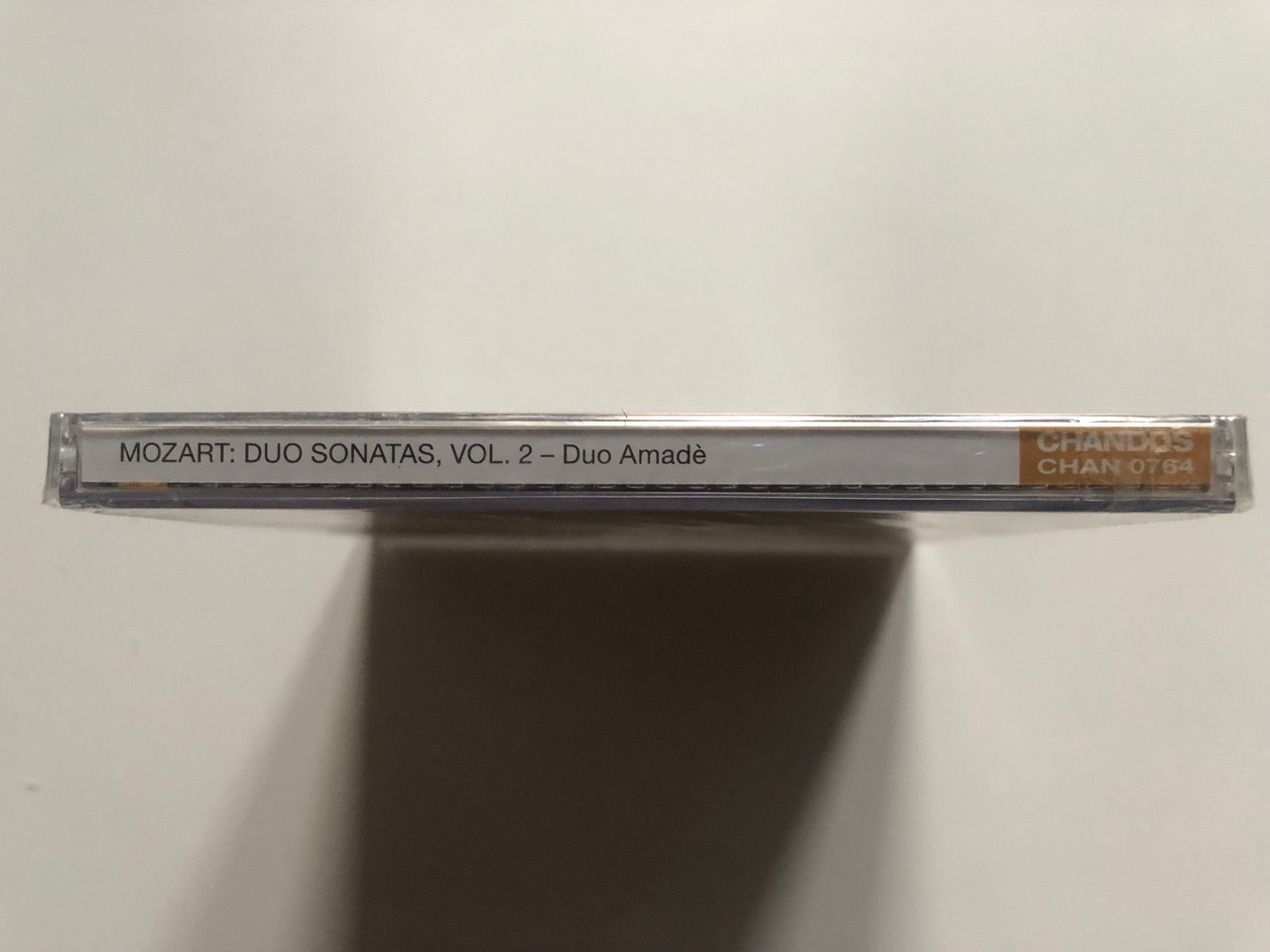 https://cdn11.bigcommerce.com/s-62bdpkt7pb/products/0/images/324939/Mozart_Duo_Sonatas_Vol._2_-_Duo_Amad_Catherine_Mackintosh_violin_Geoffrey_Govier_fortepiano_Chandos_Early_Music_Chaconne_Audio_CD_2009_CHAN_0764_3__37805.1708414795.1280.1280.JPG?c=2