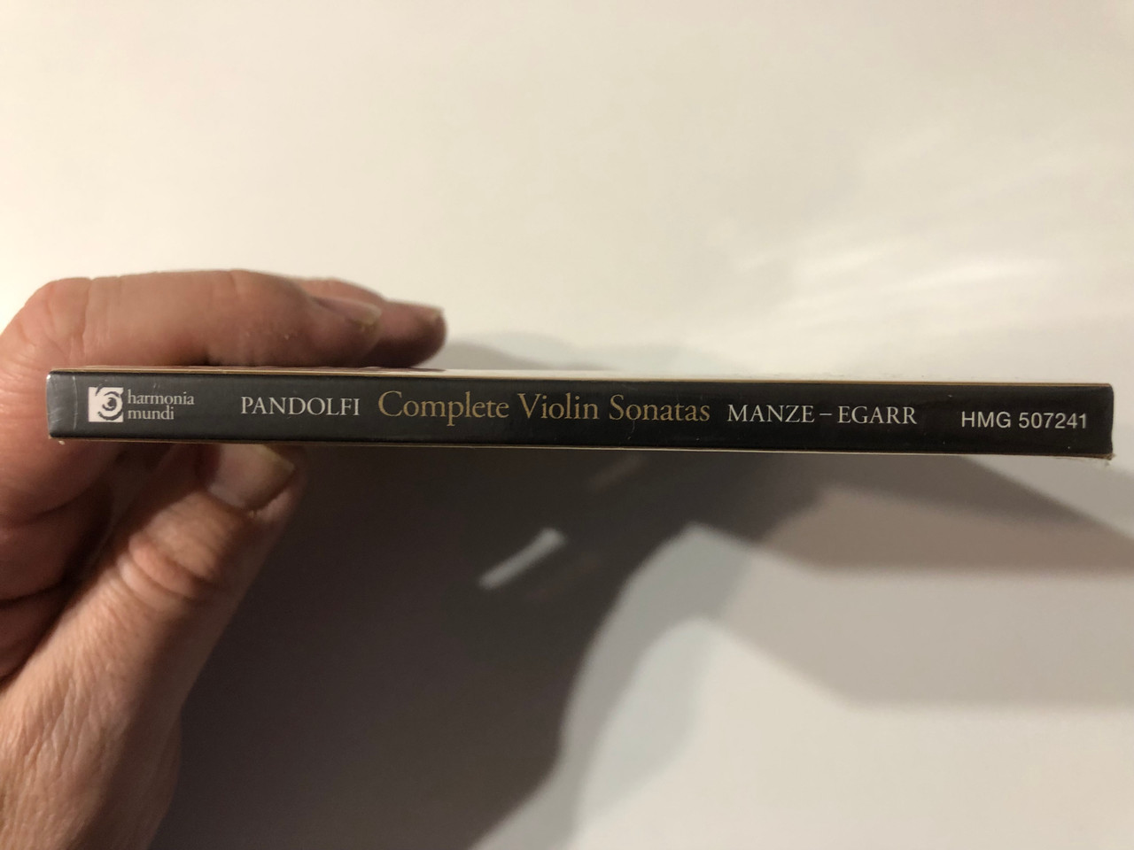 https://cdn11.bigcommerce.com/s-62bdpkt7pb/products/0/images/325254/Giovanni_Antonio_Pandolfi_Complete_Violin_Sonatas_-_Andrew_Manze_violin_Richard_Egarr_harpsichord_HM_Gold_Production_USA_Harmonia_Mundi_Audio_CD_2009_HMG_507241_3__08960.1708680000.1280.1280.JPG?c=2