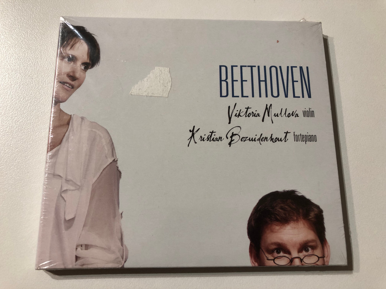 https://cdn11.bigcommerce.com/s-62bdpkt7pb/products/0/images/325961/Beethoven_-_Viktoria_Mullova_violin_Kristian_Bezuidenhout_fortepiano_Onyx_Audio_CD_2010_ONYX_4050_1__73129.1709184931.1280.1280.JPG?c=2