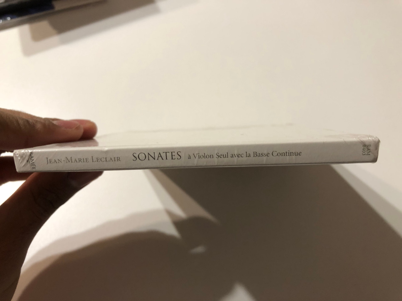 https://cdn11.bigcommerce.com/s-62bdpkt7pb/products/0/images/325967/Jean-Marie_Leclair_-_Sonates_Violon_Seul_Avec_la_Basse_Continue_Extraites_Du_Quatrime_Livre_-_Luis_Otavio_Santos_Alessandro_Santoro_Ricardo_Rodrguez_Miranda_Rame_Audio_CD_2004_RAM_3__88494.1709185589.1280.1280.JPG?c=2