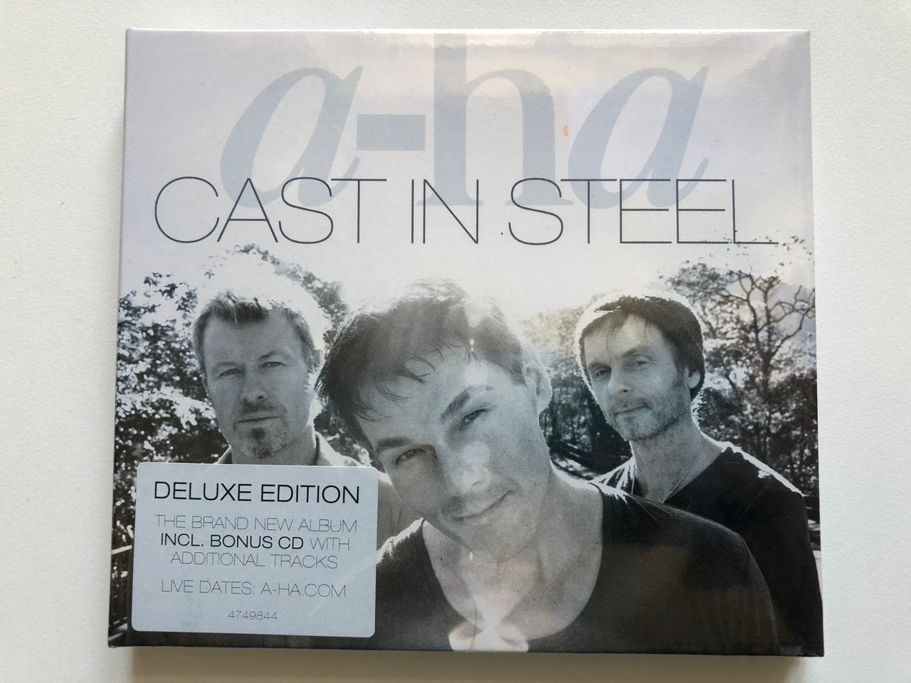 https://cdn11.bigcommerce.com/s-62bdpkt7pb/products/0/images/326571/a-ha_Cast_In_Steel_Deluxe_Edition_The_Brand_New_Album_Incl._Bonus_CD_With_Additional_Tracks_Universal_2x_Audio_CD_2015_0602547498441_1__52633.1709628779.1280.1280.JPG?c=2