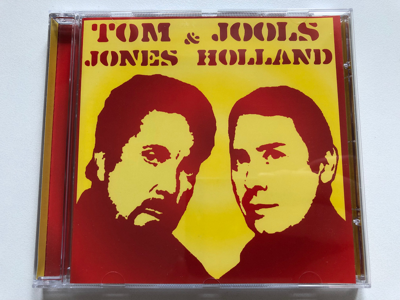 https://cdn11.bigcommerce.com/s-62bdpkt7pb/products/0/images/327032/Tom_Jones_Jools_Holland_Radar_Audio_CD_2004_RADAR004CD_1__11325.1710341690.1280.1280.JPG?c=2
