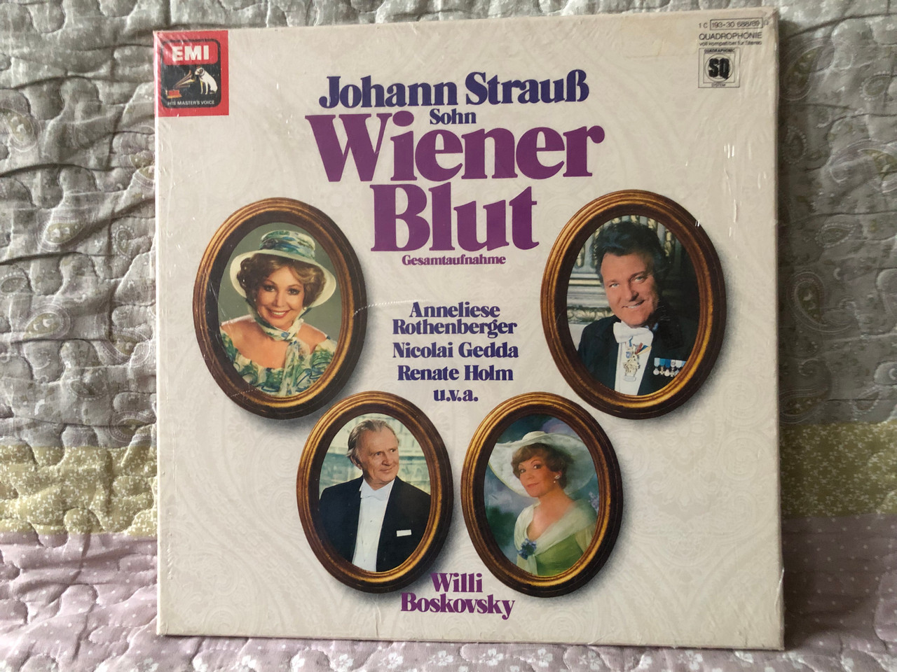 https://cdn11.bigcommerce.com/s-62bdpkt7pb/products/0/images/327400/Johann_Strauss_Sohn_Wiener_Blut_-_Anneliese_Rothenberger_Nicolai_Gedda_Renate_Holm_u._v._a._Willi_Boskovsky_EMI_2x_LP_1976_1C_193-30_68889_Q_1__44050.1710501950.1280.1280.JPG?c=2