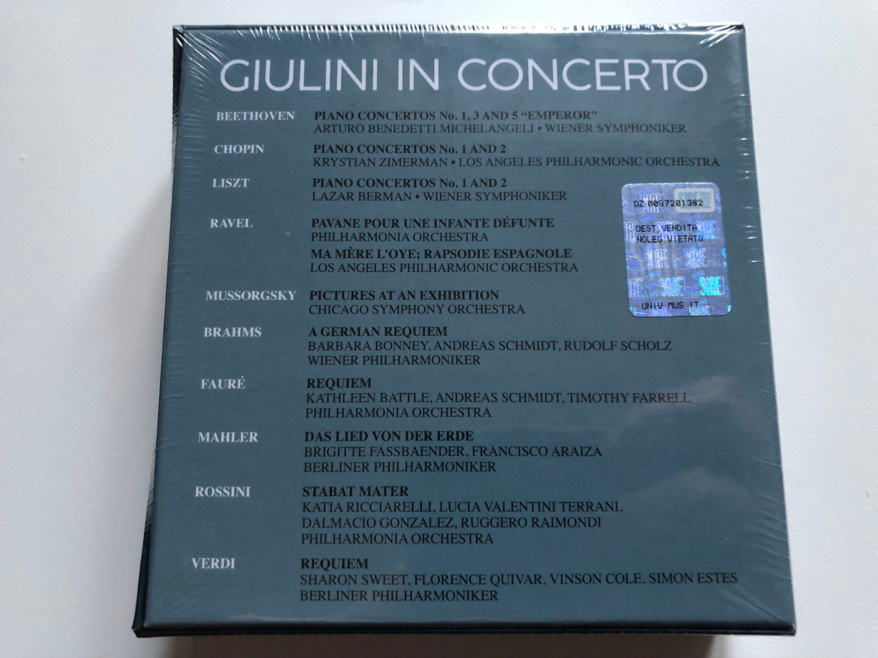 https://cdn11.bigcommerce.com/s-62bdpkt7pb/products/0/images/327742/Giulini_In_Concerto_Deutsche_Grammophon_11x_Audio_CD_Box_Set_2018_482_9510_2__27842.1710751048.1280.1280.JPG?c=2