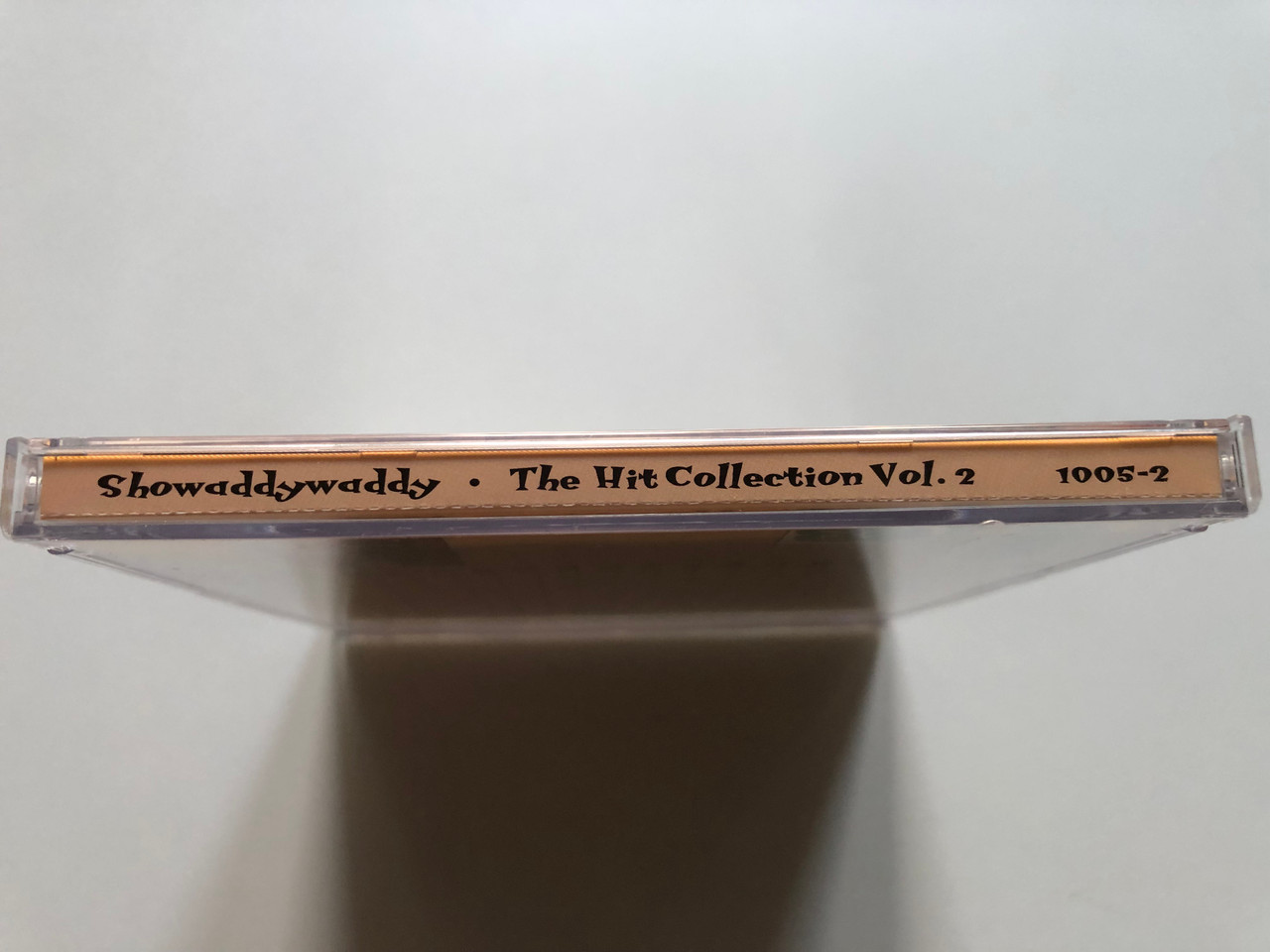 https://cdn11.bigcommerce.com/s-62bdpkt7pb/products/0/images/328637/Showaddywaddy_The_Hits_Collection_Volume_Two_-_Includes_Three_Steps_To_Heaven_Heartbeat_You_Got_What_It_Takes_I_Wonder_Why_Multiplication_RocknRoll_Music_Puk_Digital_Mastering_Aud_3__47057.1711013529.1280.1280.JPG?c=2