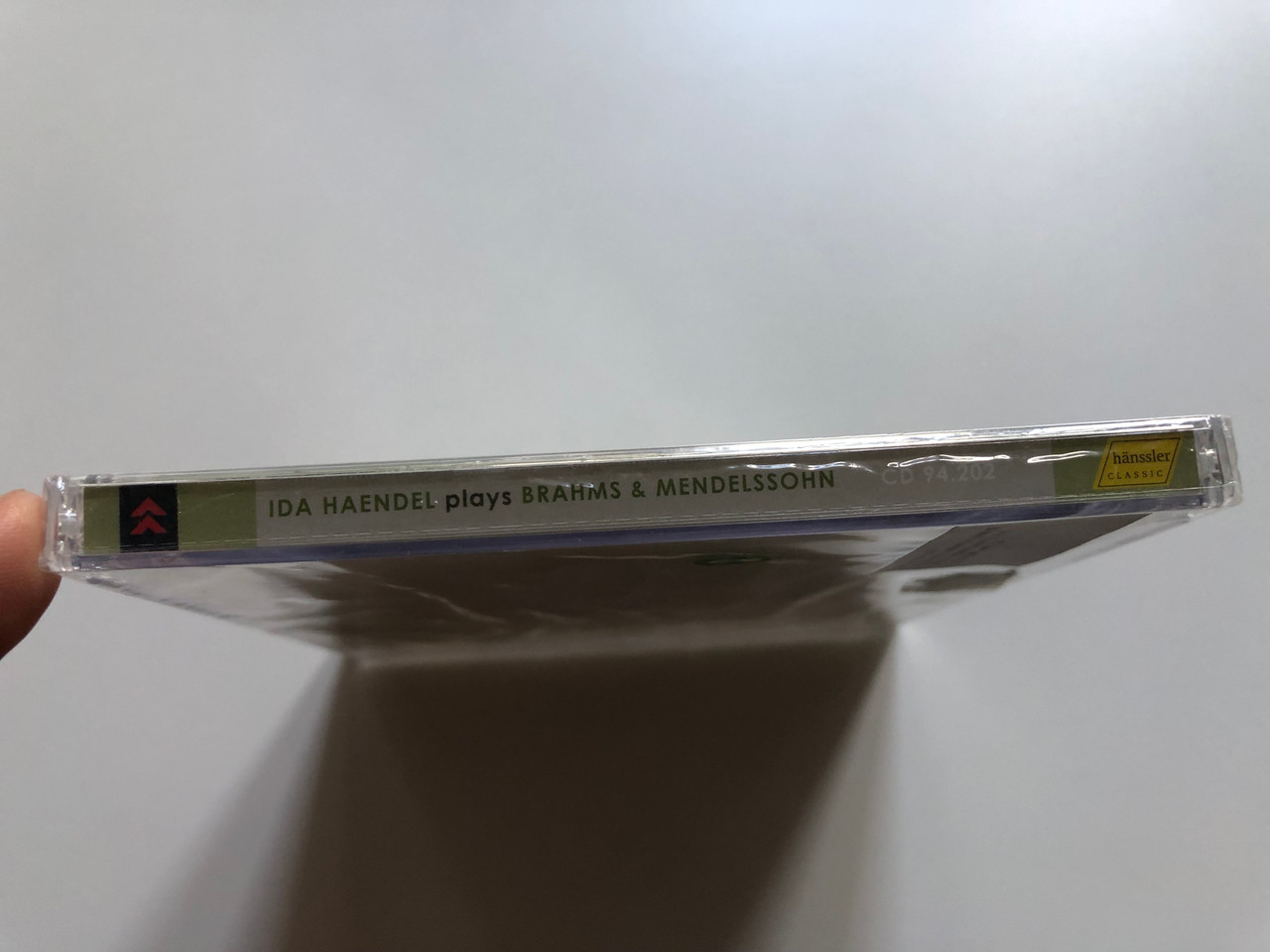 https://cdn11.bigcommerce.com/s-62bdpkt7pb/products/0/images/330496/Ida_Haendel_Plays_Brahms_Mendelssohn_Violin_Concertos_SWR_Music_Hnssler_Classic_Audio_CD_2008_CD_94.202_3__19479.1712075352.1280.1280.JPG?c=2