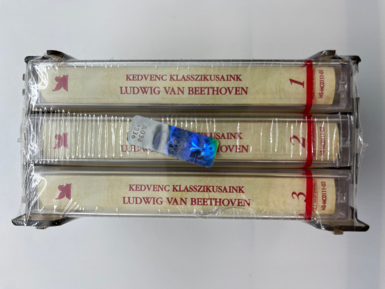 https://cdn11.bigcommerce.com/s-62bdpkt7pb/products/0/images/330752/Kedvenc_Klasszikusaink_-_Ludwig_Van_Beethoven_Readers_Digest_3x_Audio_Cassette_MS-MC0111-01-03_3__83176.1712585525.1280.1280.JPG?c=2