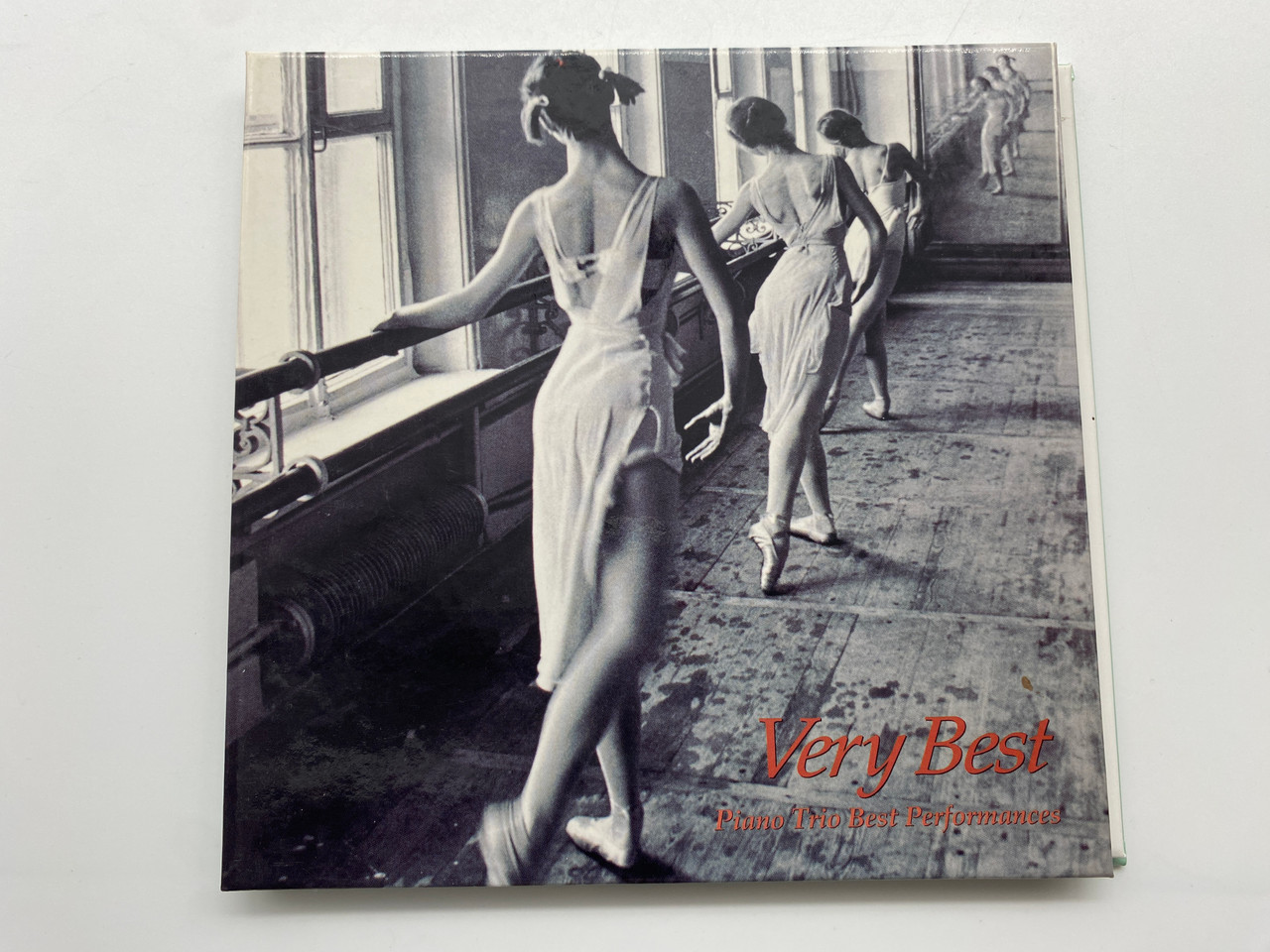 https://cdn11.bigcommerce.com/s-62bdpkt7pb/products/0/images/331291/Very_Best_-_Piano_Trio_Best_Performance_Venus_Records_Audio_CD_2002_TKCV-35309_1__31757.1713164439.1280.1280.JPG?c=2