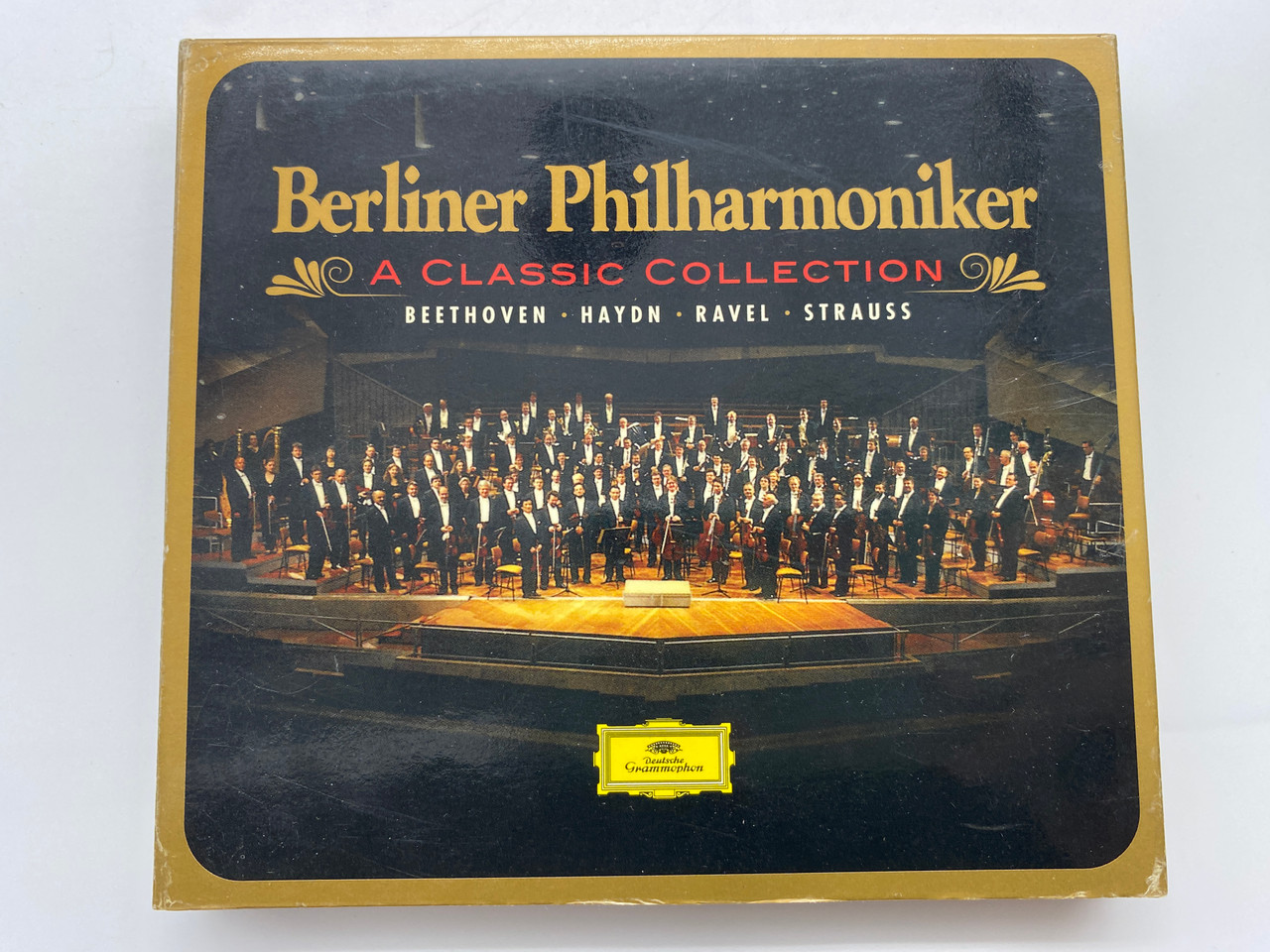 https://cdn11.bigcommerce.com/s-62bdpkt7pb/products/0/images/331368/Berliner_Philharmoniker_-_A_Classic_Collection_Beethoven_Haydn_Ravel_Strauss_Deutsche_Grammophon_2x_Audio_CD_2005_4768664_1__36826.1713248475.1280.1280.JPG?c=2