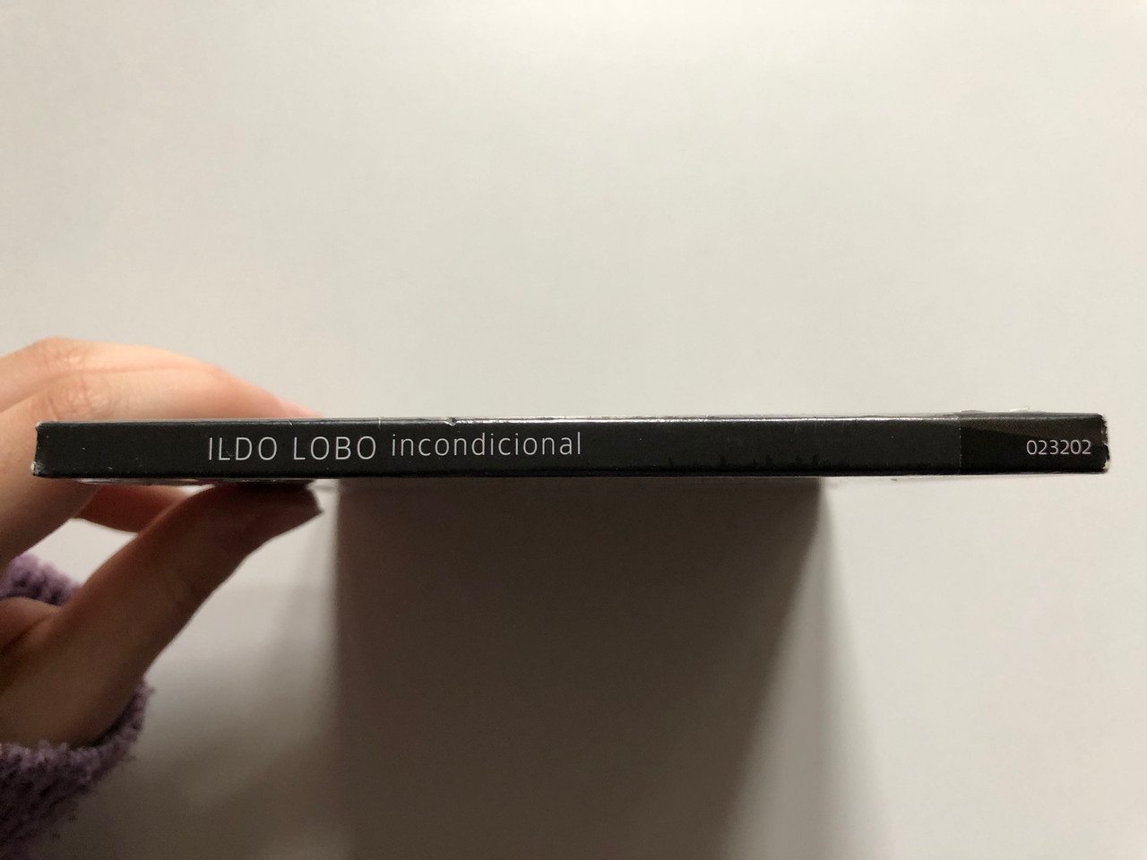 https://cdn11.bigcommerce.com/s-62bdpkt7pb/products/0/images/332418/Ildo_Lobo_Incondicional_Harmonia_Audio_CD_2004_023202_3__47062.1714418657.1280.1280.JPG?c=2