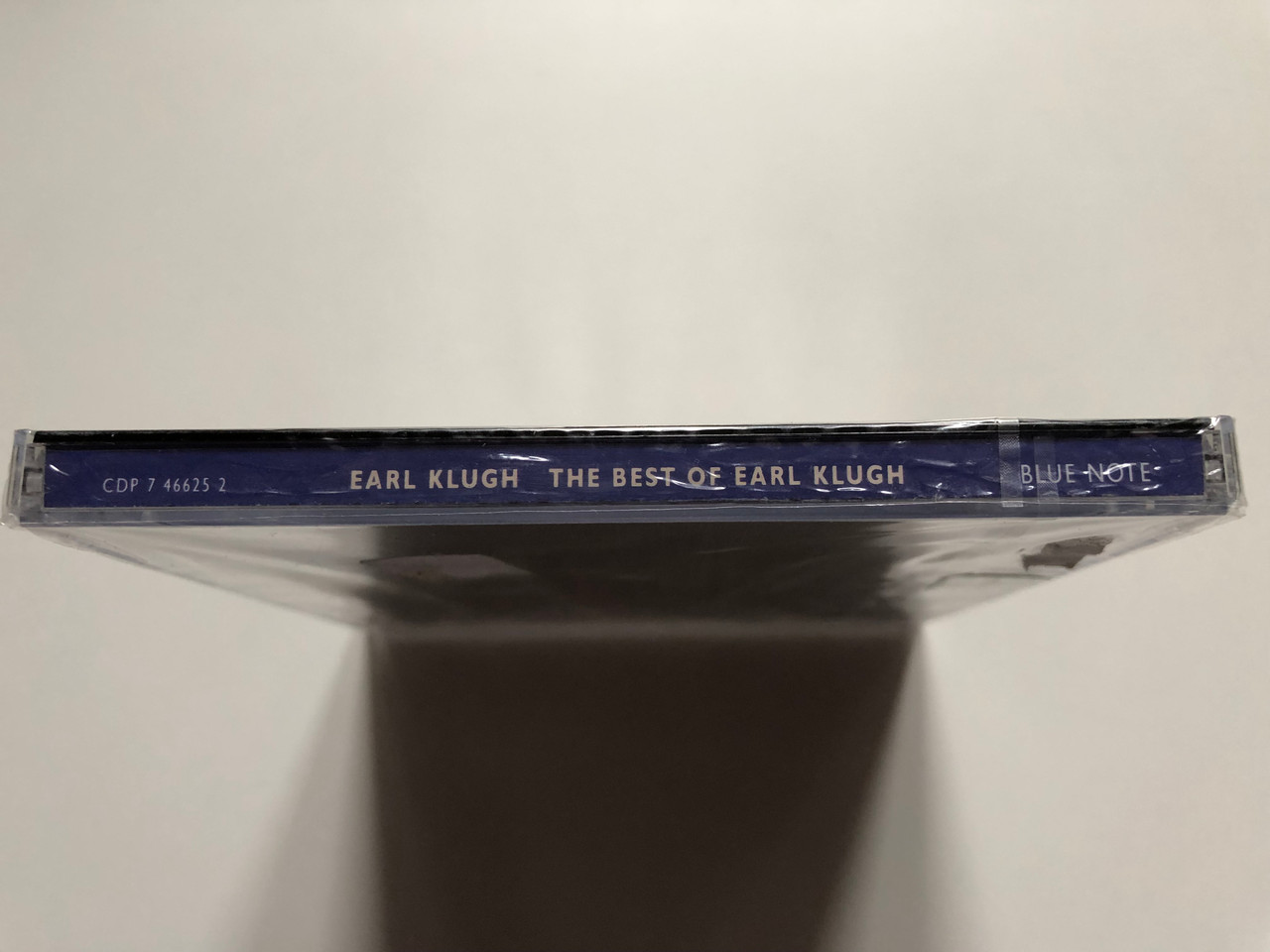 https://cdn11.bigcommerce.com/s-62bdpkt7pb/products/0/images/332676/The_Best_Of_Earl_Klugh_Blue_Note_Audio_CD_CDP_7_46625_2_3__24721.1714540592.1280.1280.JPG?c=2