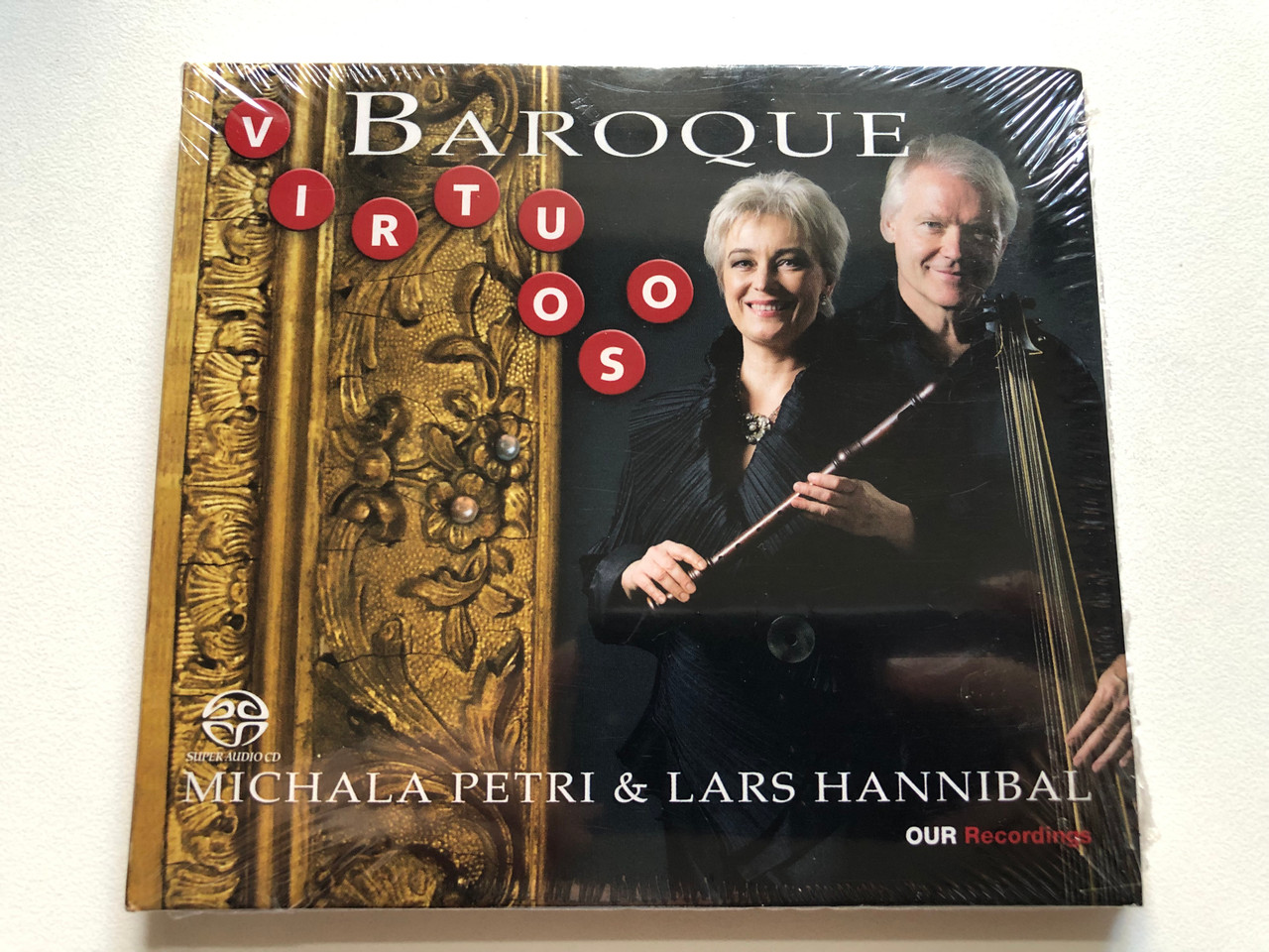 https://cdn11.bigcommerce.com/s-62bdpkt7pb/products/0/images/332770/Michala_Petri_Lars_Hannibal_Virtuoso_Baroque_OUR_Recordings_Hybrid_Disc_6_1__07253.1714638280.1280.1280.JPG?c=2