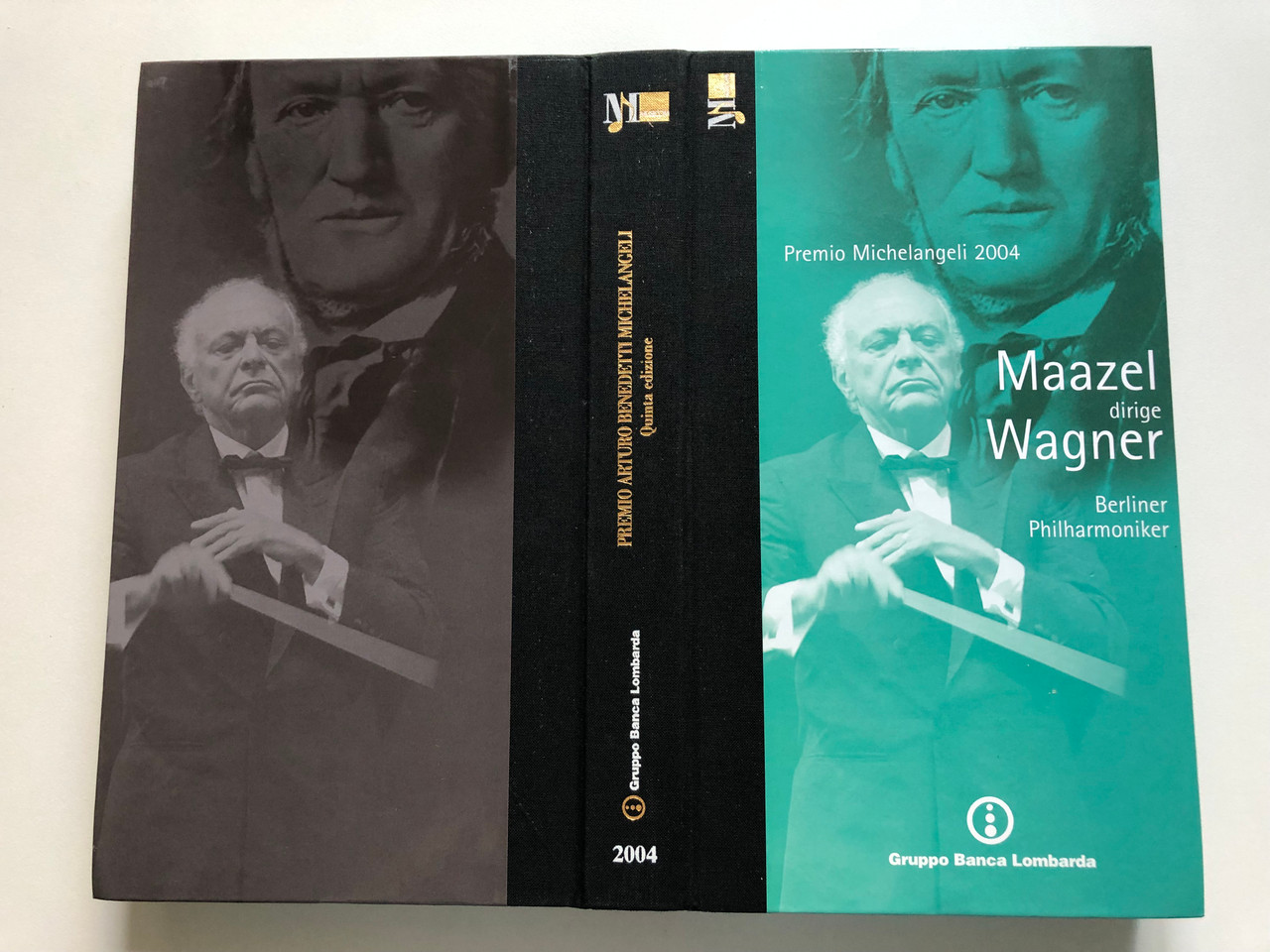 https://cdn11.bigcommerce.com/s-62bdpkt7pb/products/0/images/332792/Maazel_Dirige_Wagner_-_Berliner_Philharmoniker_Premio_Michelangeli_2004_Musicom_2x_Audio_CD_Box_Set_2004_MC_0401_MC_0402_14__95022.1714642756.1280.1280.JPG?c=2
