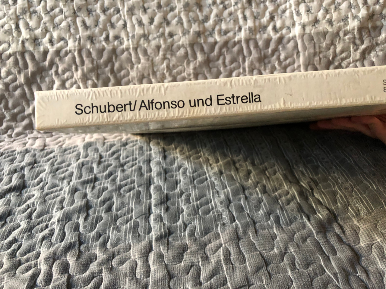 https://cdn11.bigcommerce.com/s-62bdpkt7pb/products/0/images/334281/Schubert_Alfonso_Und_Estrella_Oper_In_Drei_Akten_D_732_-_Prey_Mathis_Adam_Fischer-Dieskau_Schreier_Falewicz_Bchner_Rundfunkchor_und_Staatskapelle_Berlin_Otmar_Suitner_ETERNA_Edi_4__68778.1716188759.1280.1280.JPG?c=2