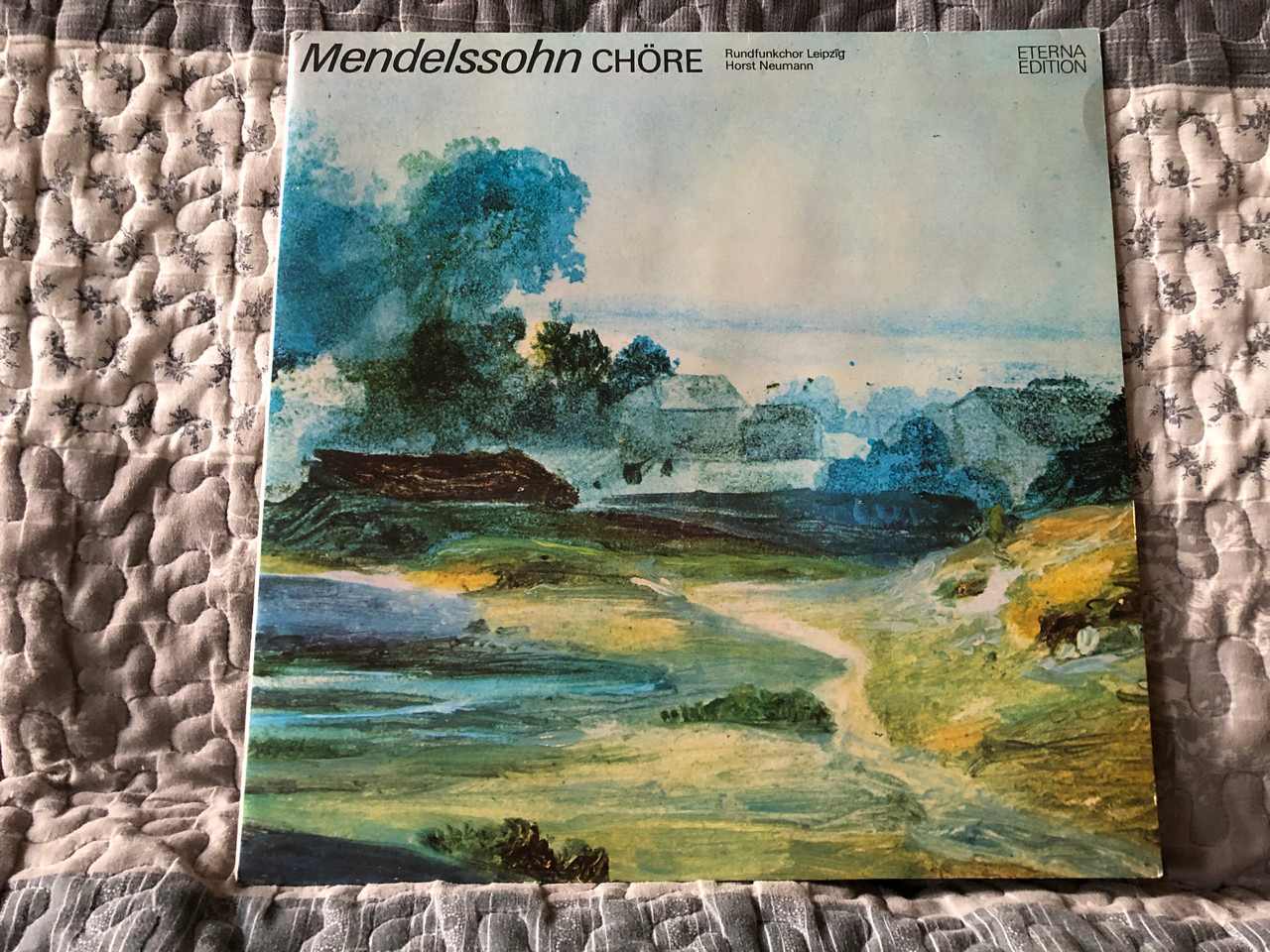 https://cdn11.bigcommerce.com/s-62bdpkt7pb/products/0/images/334507/Mendelssohn_Chre_-_Rundfunkchor_Leipzig_Horst_Neumann_ETERNA_Edition_ETERNA_LP_Stereo_1972_8_26_331_1__26959.1716469426.1280.1280.JPG?c=2