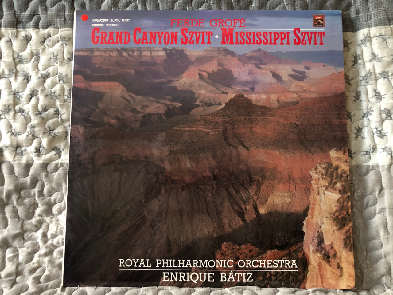 https://cdn11.bigcommerce.com/s-62bdpkt7pb/products/0/images/334851/Ferde_Grof_Grand_Canyon_Szvit_Mississippi_Szvit_-_Royal_Philharmonic_Orchestra_Enrique_Batiz_Hungaroton_LP_Stereo_1984_SLPDL_12737_1__43155.1716886747.1280.1280.JPG?c=2